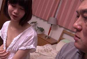 SHIC-110 Eng Sub My Daughter Doesn’t Wear Her Bra When She’s At Home